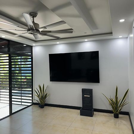 The Jewel Apartamento Kingston Exterior foto